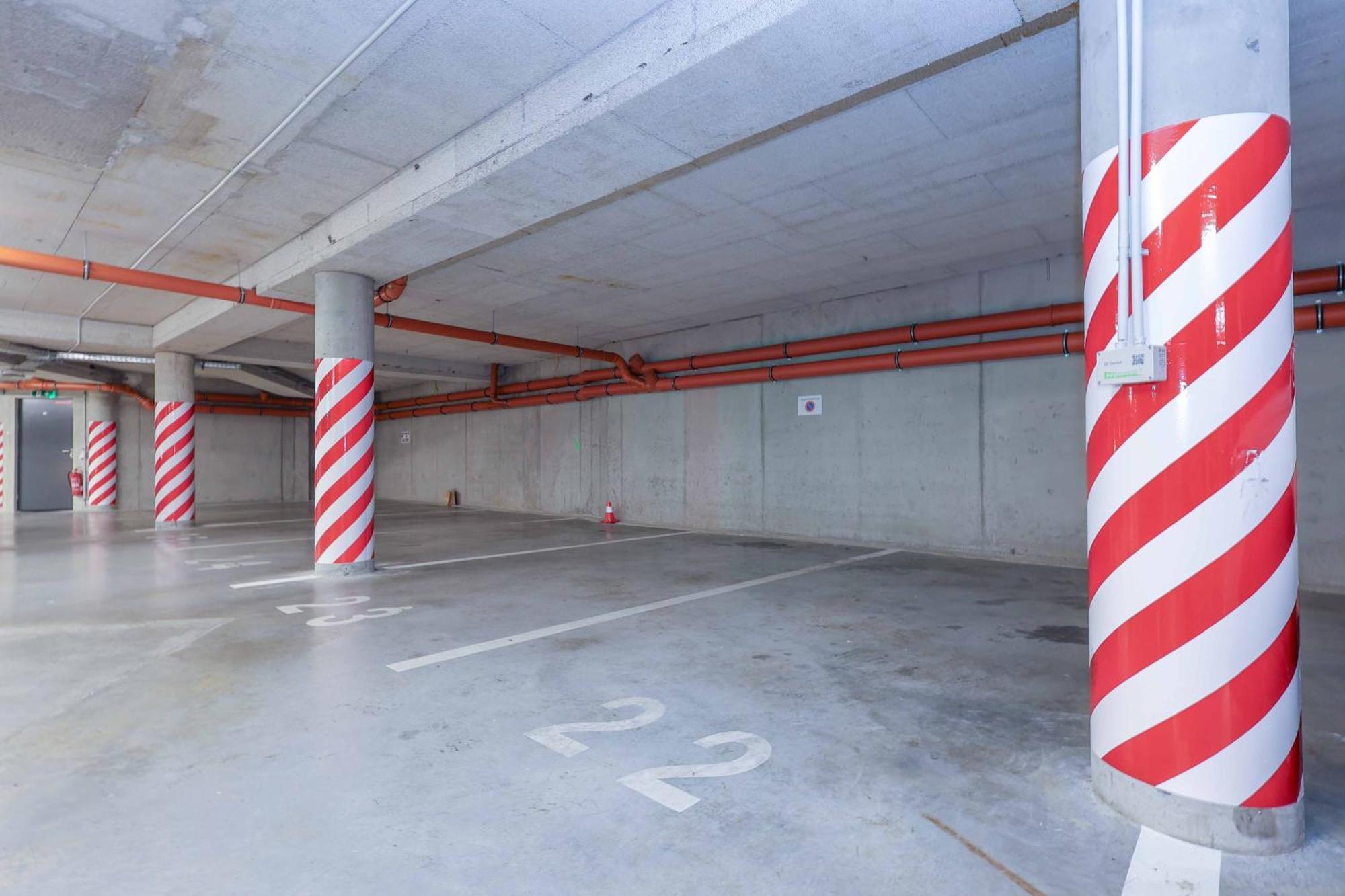 Adamick Place In City Centre With Free Parking Lägenhet Bratislava Exteriör bild